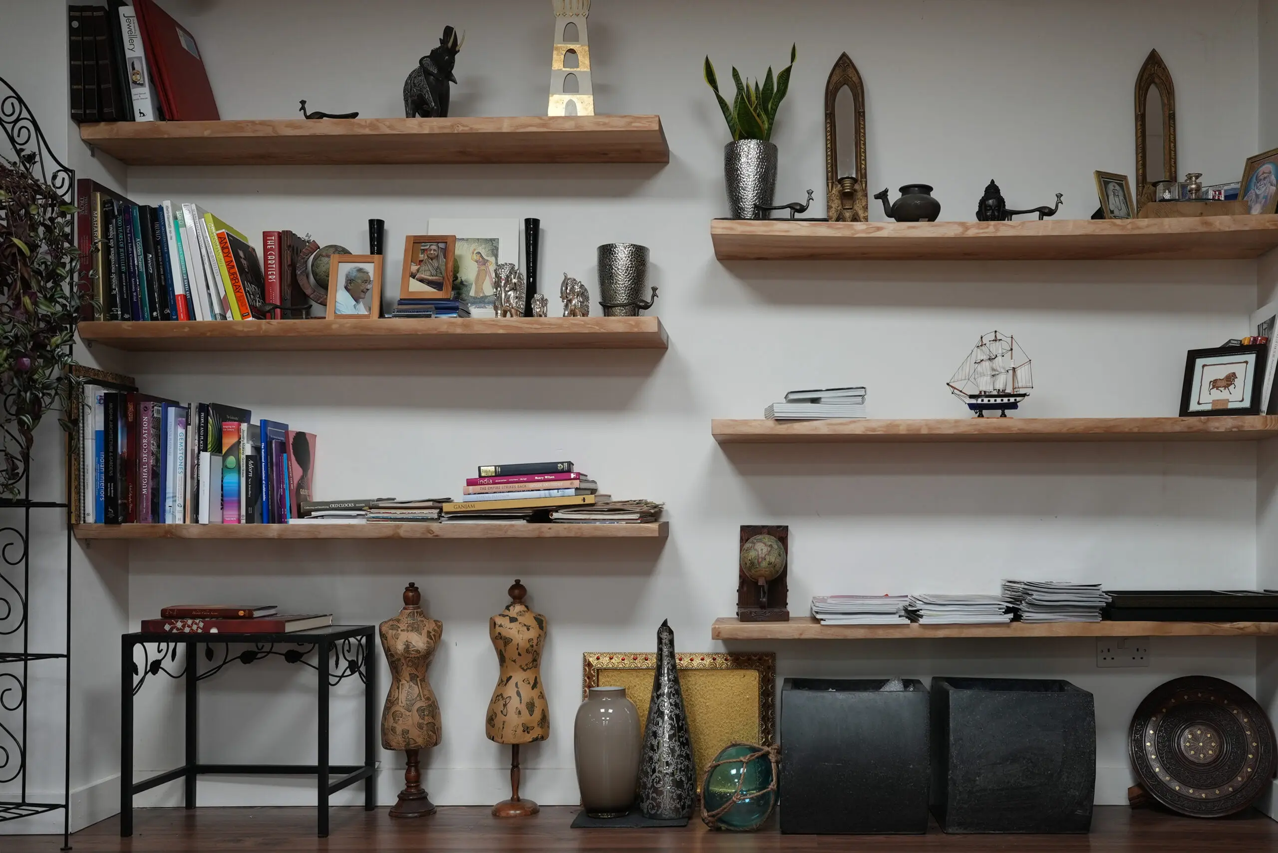kay-john-carpentry-floating-shelves-2